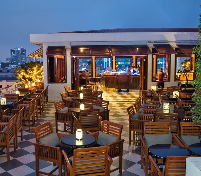 Saigon Saigon Rooftop Bar